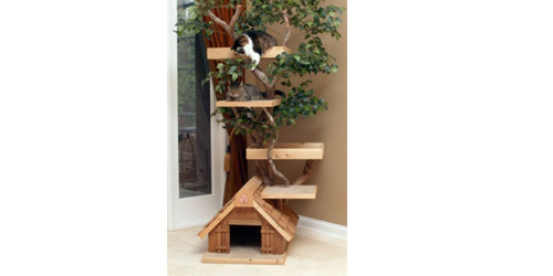 Give your cat this awesome lifelike cat tree